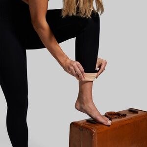 Born Primitive Fleece Lined Legging (Black) Size SmallSmall / Regular